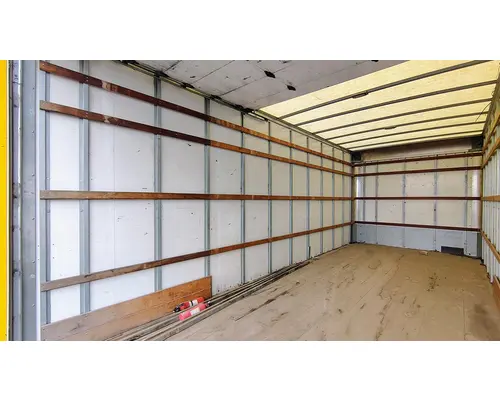 INTERNATIONAL DuraStar 4300 Body  Bed