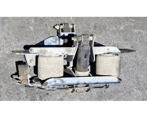 INTERNATIONAL DuraStar 4300 Cab Air Suspension & Parts