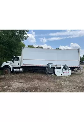 INTERNATIONAL DuraStar 4300 Complete Vehicle