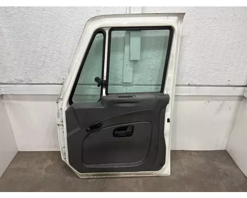 INTERNATIONAL DuraStar 4300 Door Assembly, Front