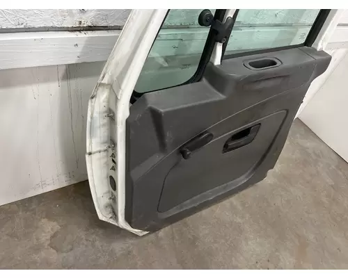 INTERNATIONAL DuraStar 4300 Door Assembly, Front