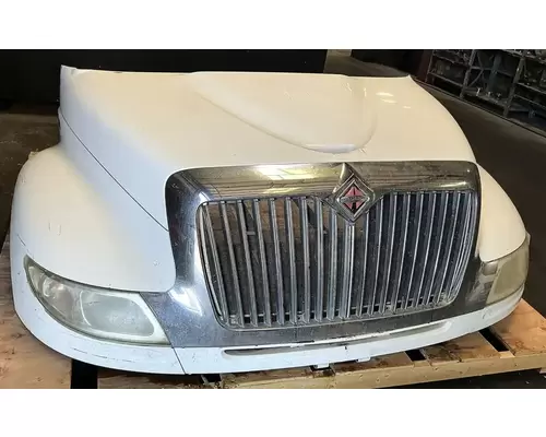 INTERNATIONAL DuraStar 4300 Hood