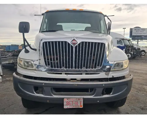 INTERNATIONAL DuraStar 4400 Bumper Assembly, Front