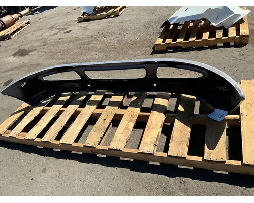 INTERNATIONAL DuraStar 4400 Bumper Assembly, Front