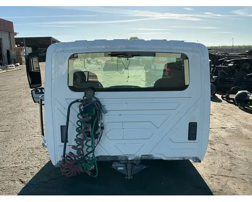 INTERNATIONAL DuraStar 4400 Cab Assembly