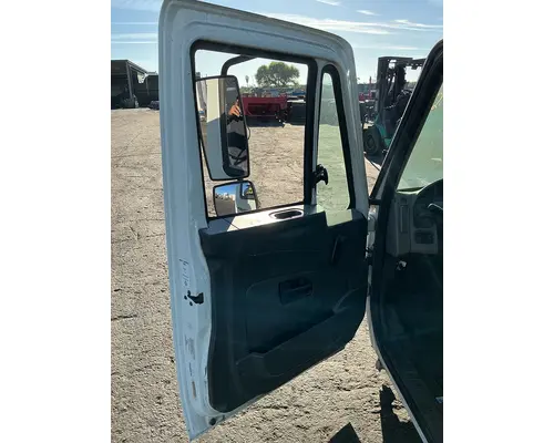 INTERNATIONAL DuraStar 4400 Cab Assembly