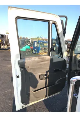 INTERNATIONAL DuraStar 4400 Cab Assembly