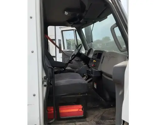 INTERNATIONAL DuraStar 4400 Cab Assembly