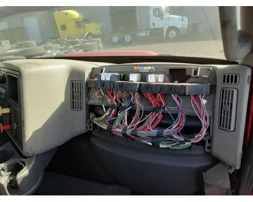 INTERNATIONAL DuraStar 4400 Cab Assembly