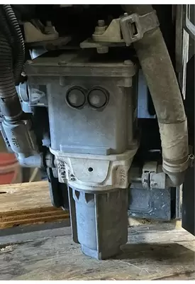 INTERNATIONAL DuraStar 4400 DEF Pump