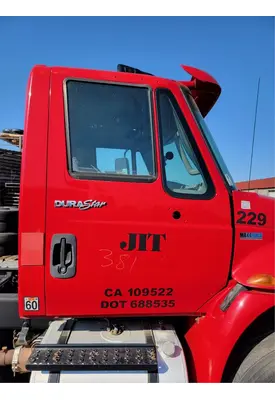 INTERNATIONAL DuraStar 4400 Door Assembly, Front