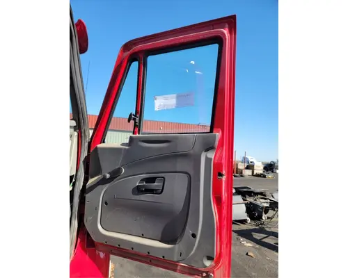 INTERNATIONAL DuraStar 4400 Door Assembly, Front