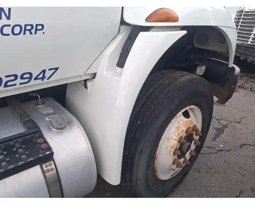 INTERNATIONAL DuraStar 4400 Fender Extension