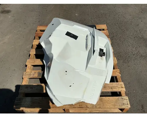 INTERNATIONAL DuraStar 4400 Fender Extension