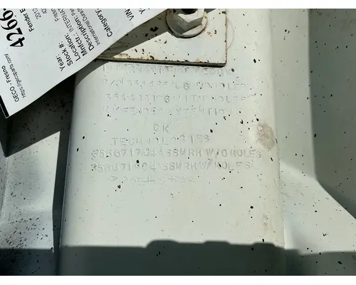 INTERNATIONAL DuraStar 4400 Fender Extension