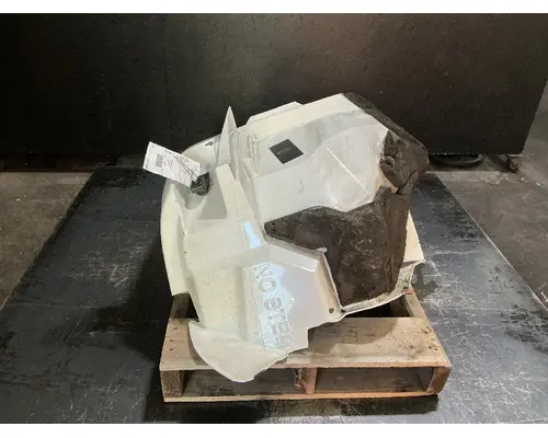 INTERNATIONAL DuraStar 4400 Fender Extension