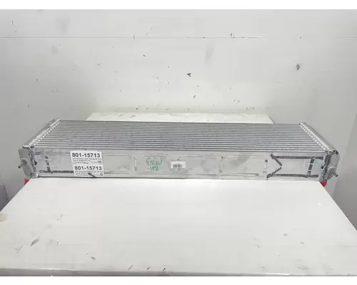 INTERNATIONAL Durastar 4100 Charge Air Cooler (ATAAC)