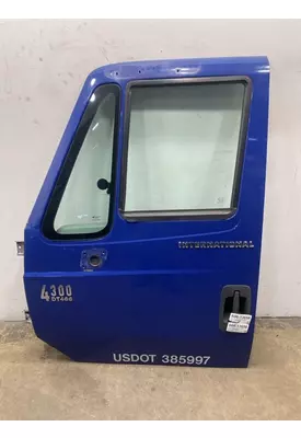 INTERNATIONAL Durastar 4300 Door Assembly, Front
