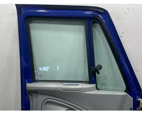INTERNATIONAL Durastar 4300 Door Assembly, Front