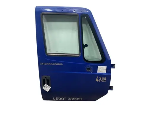 INTERNATIONAL Durastar 4300 Door Assembly, Front