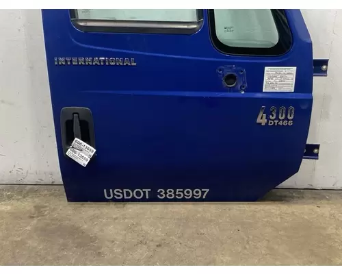 INTERNATIONAL Durastar 4300 Door Assembly, Front