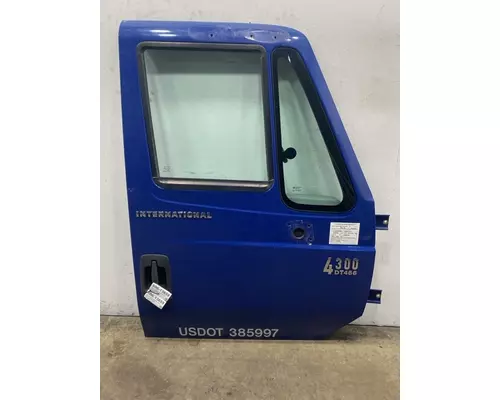 INTERNATIONAL Durastar 4300 Door