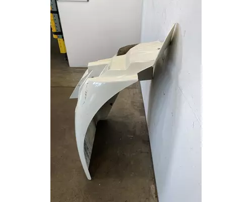 INTERNATIONAL Durastar 4300 Fender Extension