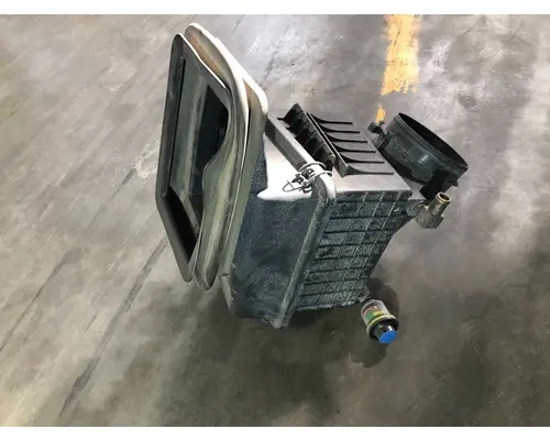 INTERNATIONAL Durastar Air Cleaner