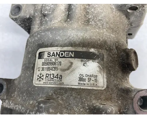 INTERNATIONAL Durastar Air Conditioner Compressor