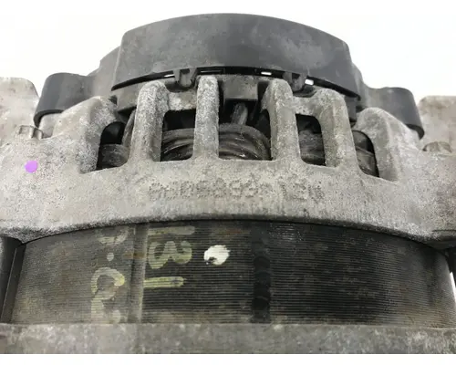 INTERNATIONAL Durastar Alternator