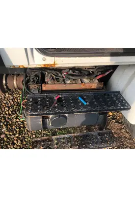 INTERNATIONAL Durastar Battery Box