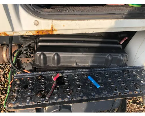 INTERNATIONAL Durastar Battery Box