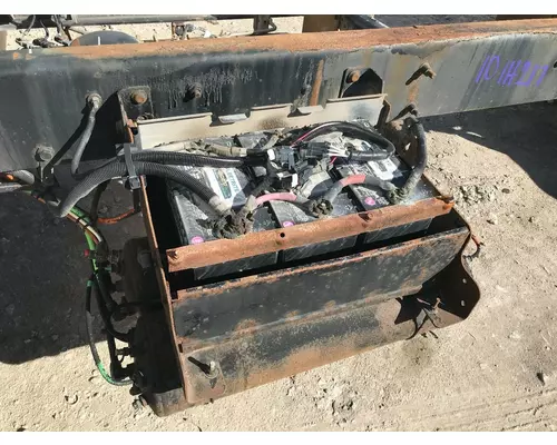 INTERNATIONAL Durastar Battery Box