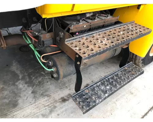 INTERNATIONAL Durastar Battery Box