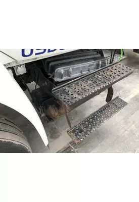 INTERNATIONAL Durastar Battery Box