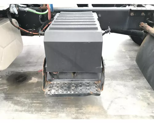 INTERNATIONAL Durastar Battery Box