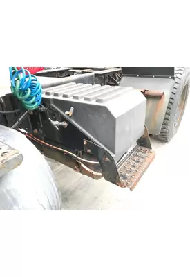 INTERNATIONAL Durastar Battery Box