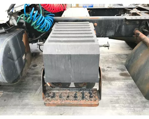 INTERNATIONAL Durastar Battery Box