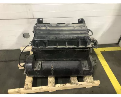 INTERNATIONAL Durastar Battery Box