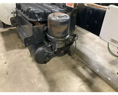 INTERNATIONAL Durastar Battery Box