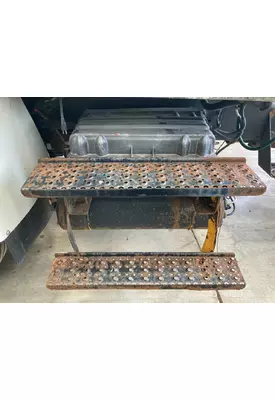 INTERNATIONAL Durastar Battery Box