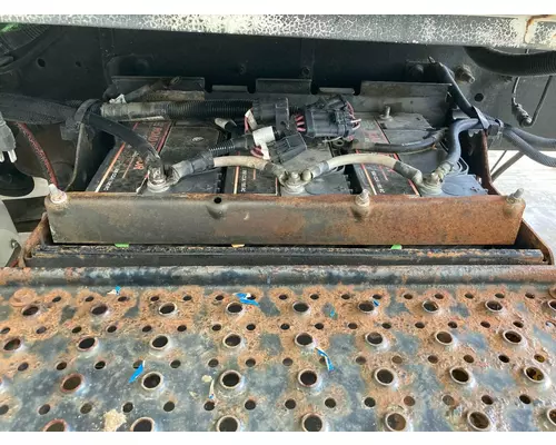 INTERNATIONAL Durastar Battery Box