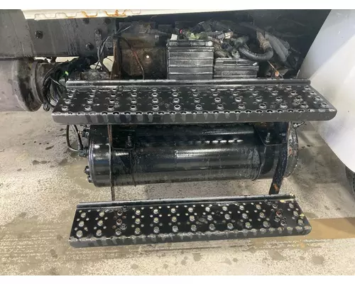 INTERNATIONAL Durastar Battery Box
