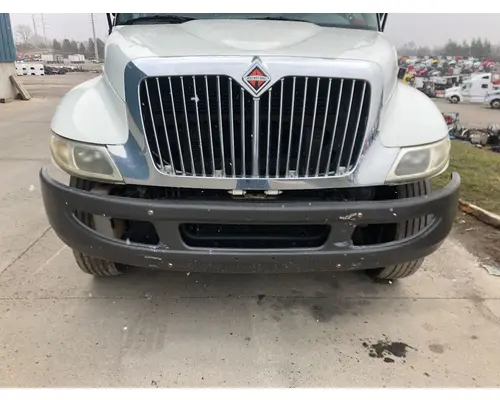 INTERNATIONAL Durastar Bumper Assembly, Front