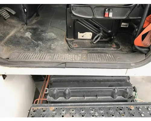 INTERNATIONAL Durastar Cab Misc. Interior Parts