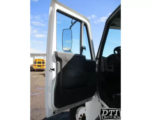 INTERNATIONAL Durastar Cab