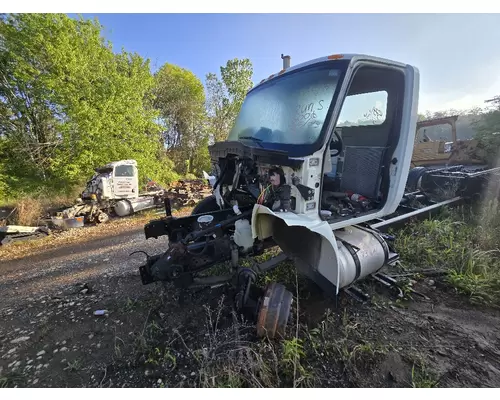 INTERNATIONAL Durastar Complete Vehicle