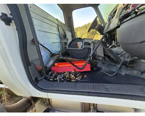 INTERNATIONAL Durastar Complete Vehicle