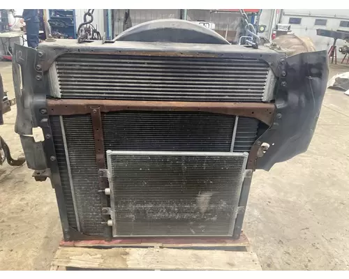 INTERNATIONAL Durastar Cooling Assembly. (Rad., Cond., ATAAC)