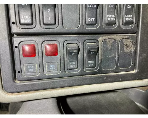INTERNATIONAL Durastar Dash Assembly